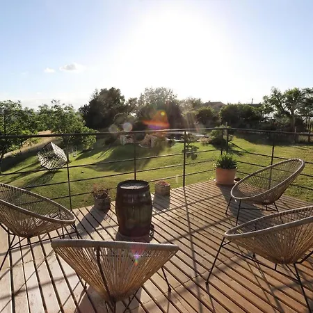 Casa de Férias Aporia Hostun
